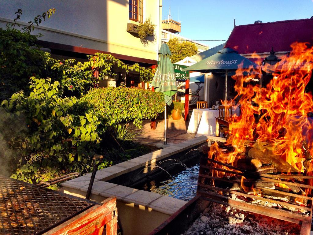 Turnberry Boutique Hotel Oudtshoorn Esterno foto